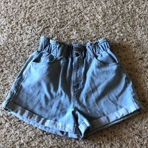 HIGH WAIST SHORTS